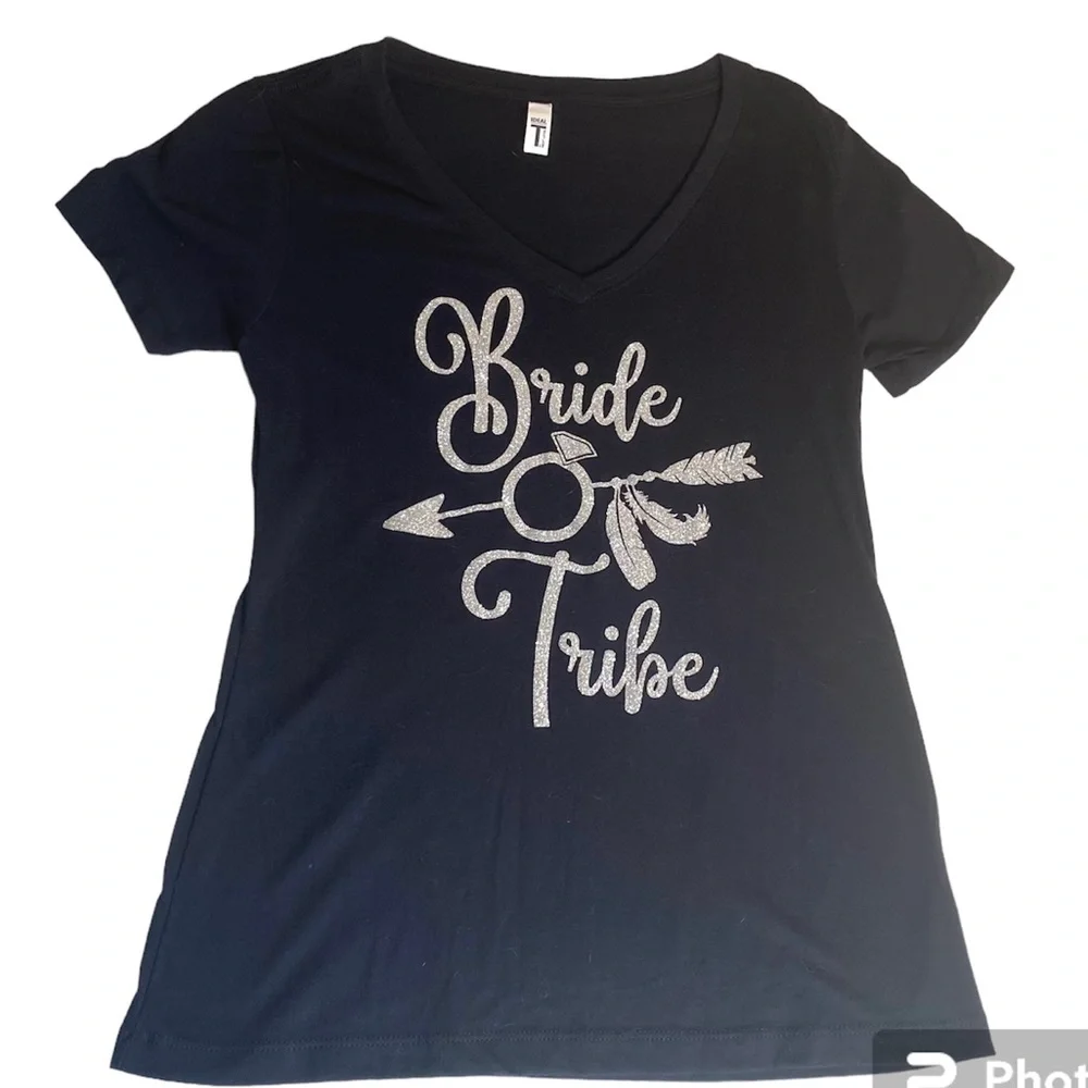 Black bride tribe fitted tee size L